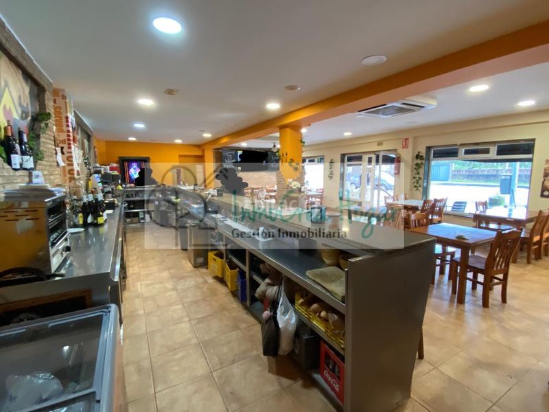 Foto a869ef90-2842-41df-8b93-e56b894cd546. Local comercial en Porriño (O)