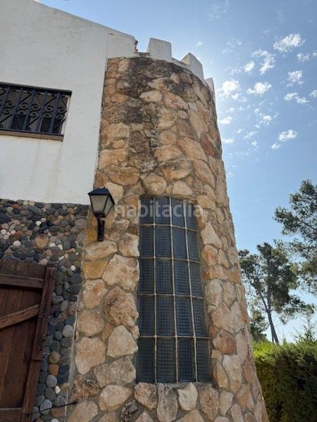 Foto 3589246d-a071-4a5b-88bd-437e2751a442. Casa atención! fantástica oportunidad de adquirir un chalet rústico con encanto en la prestigiosa urbanización mas del plata de cabra d en Cabra del Camp