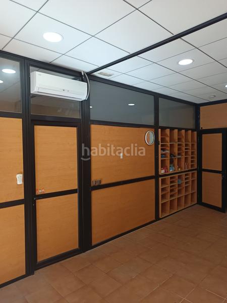 Foto 7bbd91d1-daa5-4e0f-840e-cd1d89f6cd53. Locale commerciale in Selva del Camp (La)