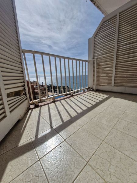 Foto 8edbdbaa-b280-4a2c-ab2e-2b44615b4f00. Apartament amb piscina a pla de maset - cap de Salou Salou