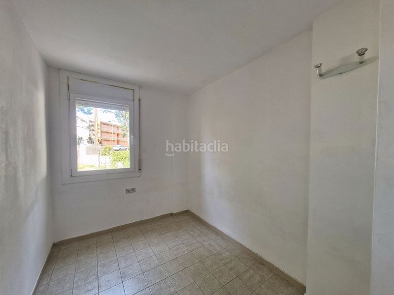 Foto f1084683-d8a9-47cf-93ac-3ac23d2b1e0c. Apartament amb piscina a pla de maset - cap de Salou Salou