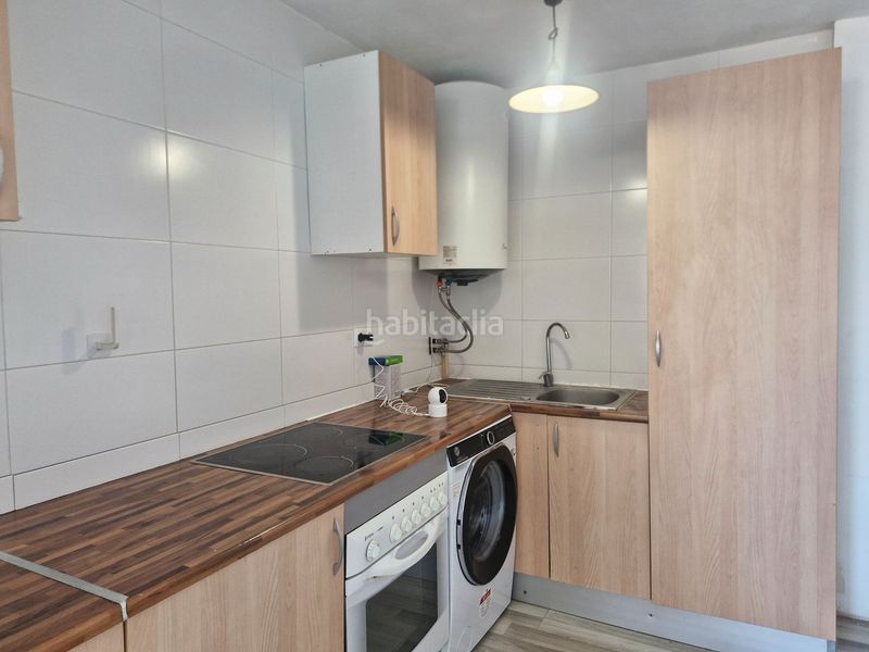 Foto f3212ade-21f7-44c4-b949-2a8a27a2923c. Apartament amb piscina a pla de maset - cap de Salou Salou