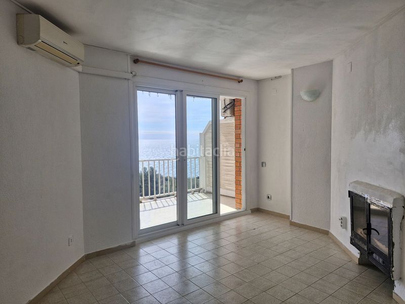 Foto f59ed884-a91a-4b93-ba88-f3519be2a7cd. Apartament amb piscina a pla de maset - cap de Salou Salou