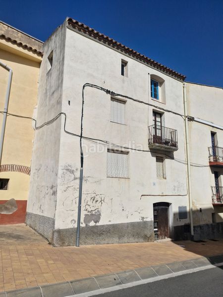 Foto e8ff832d-4e35-4f76-b393-42679cfd6097. Masia a Selva del Camp (La)