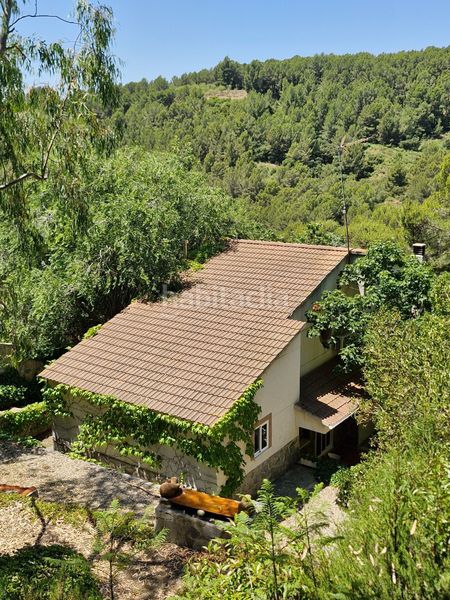 Foto 03b6e3ea-8aea-45f5-ab2b-c1937c25a22f. Maison avec chauffage dans Almoster