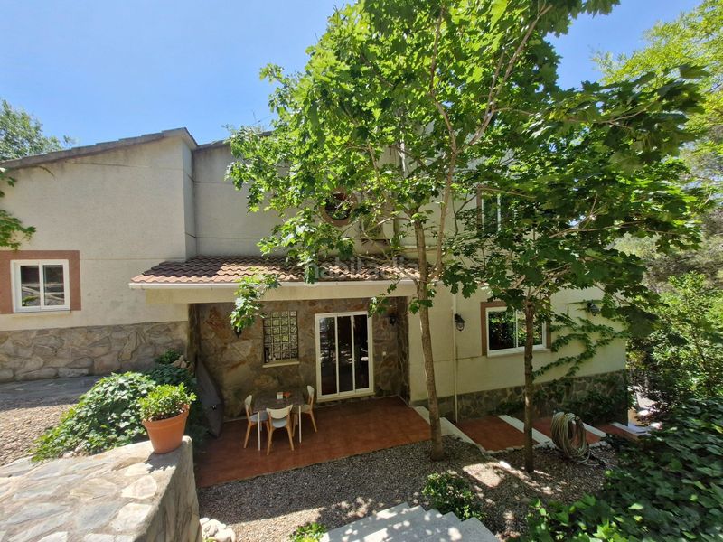 Foto 4dfbba54-b4cc-49f6-a0d6-f74e65d069b8. Maison avec chauffage dans Almoster