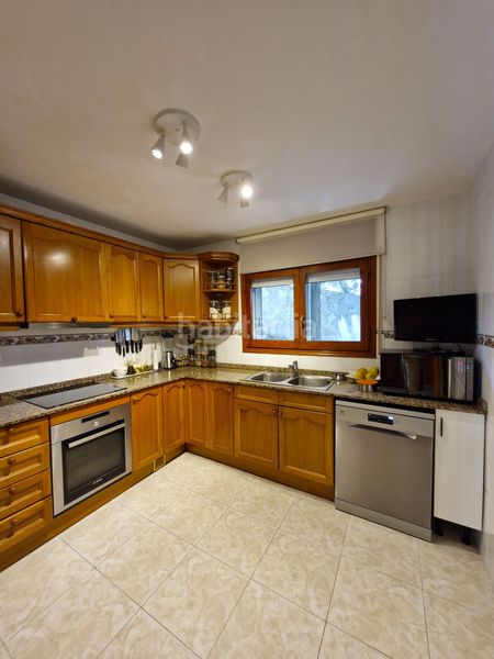 Foto a339b34a-0533-4021-8144-7719c5a1684c. Maison avec chauffage dans Almoster