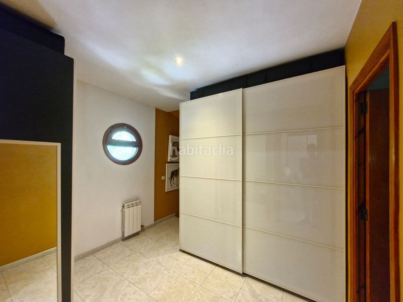 Foto cc9ebd93-f33f-46b6-9cd4-b8aa2b2ce640. Maison avec chauffage dans Almoster