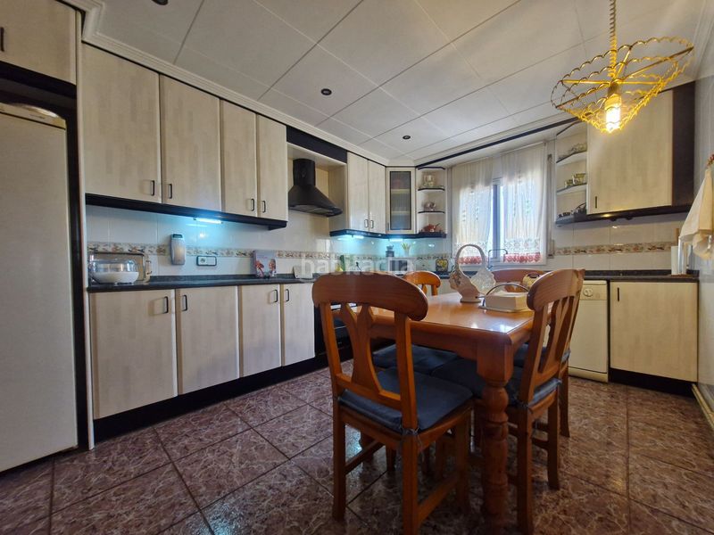 Foto 4b7340e3-929b-4156-9dab-4c0bbd051225. Casa amb calefacció a Alcover
