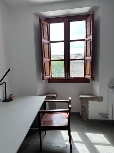 Foto 9481e497-8fa4-46d6-a1bc-68a702a5b7ff. Rent flat with heating parking in Olost