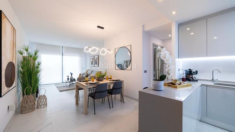 Foto d594a7c8-cde6-4b98-80c4-2f47b452c139. Apartament amb calefacció piscina a Playa Poniente Benidorm