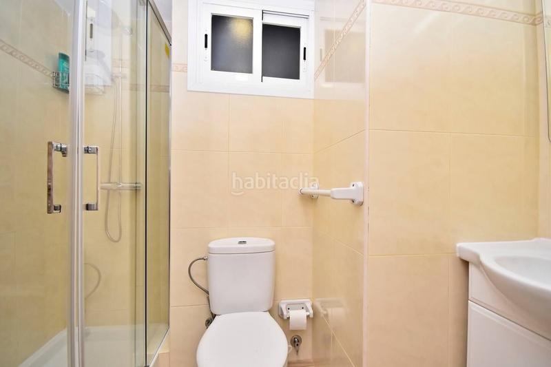 Foto a4dec7ac-e9a4-46b4-b193-8382fe4fa808. Apartament a Playa Poniente Benidorm