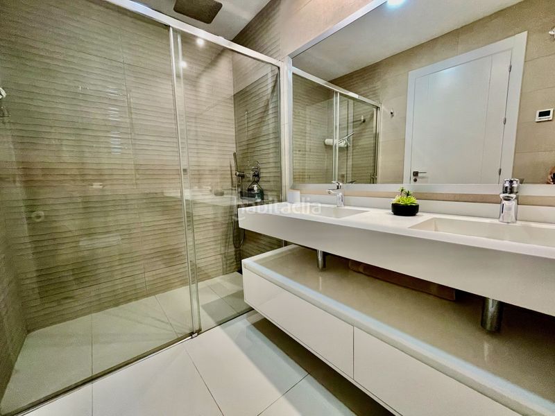Foto 576f16d2-64d7-4575-8606-34e8e0830508. Miete appartement mit pool in Playa Poniente Benidorm