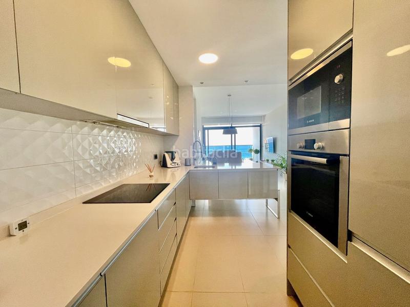 Foto 3ecfecc0-014e-4afc-82fd-8fbf94388ff0. Rent apartment with pool in Playa Poniente Benidorm