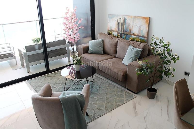 Foto aa2eec4c-979f-46ac-b3c6-2b62fb784dbd. Alquiler apartamento magnifico apartamento con vistas al mar en Benidorm