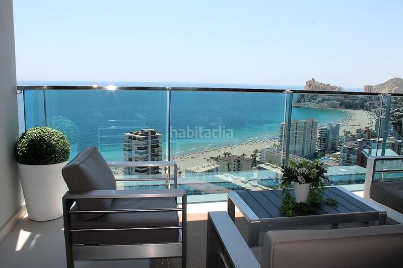 Foto f8484bc1-d42e-4818-9e7a-d9994f880fea. Alquiler apartamento magnifico apartamento con vistas al mar en Benidorm