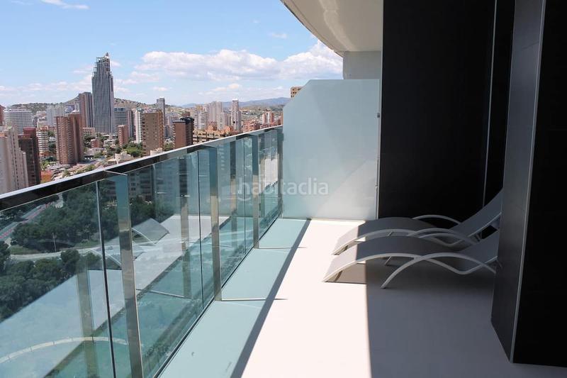 Foto ff75caf1-6c7c-4cda-a483-b90e34587d9e. Alquiler apartamento magnifico apartamento con vistas al mar en Benidorm