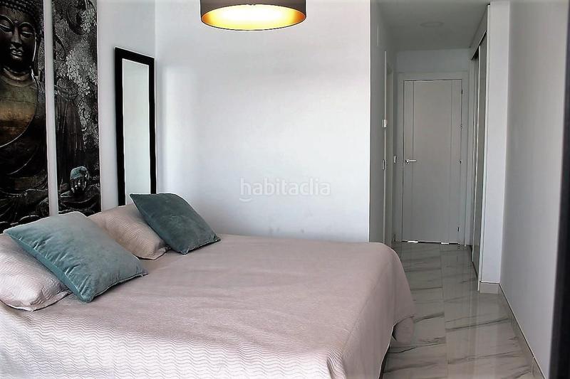Foto a502f2ad-a1bf-45a8-80ce-20c141c7517a. Rent apartment with pool in Playa Poniente Benidorm