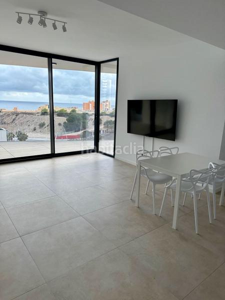 Foto 1097ad6c-5ac7-4a9b-a9bc-1b765c3283c1. Miete appartement mit parking pool in Playa Poniente Benidorm