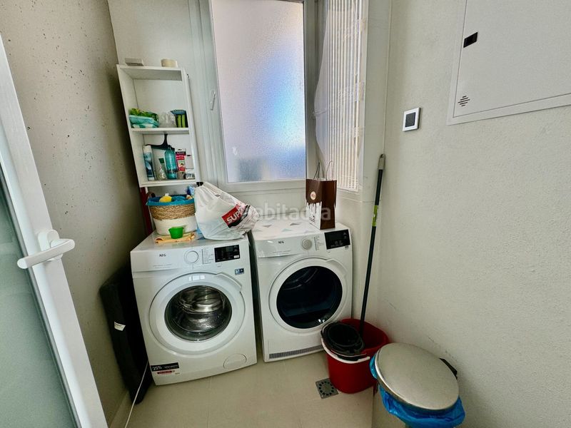Foto 105b5c9f-c4f8-4824-bd73-38af711f64d1. Location appartement avec piscine dans Playa Poniente Benidorm