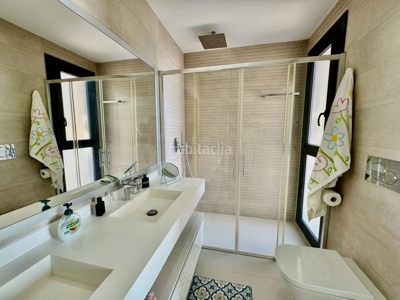 Foto c2bdc5d6-16af-441d-b409-565d36133f81. Location appartement avec piscine dans Playa Poniente Benidorm