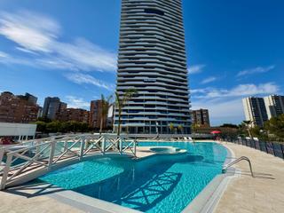 Apartament a Playa Poniente. Apartamento a estrenar al lado de playa
