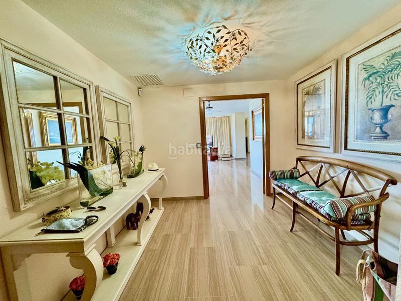 Foto 12c8f5f2-ec9f-4d32-90fe-853efe52ea96. Ático impresionante ático en la mejor zona en Playa Poniente Benidorm