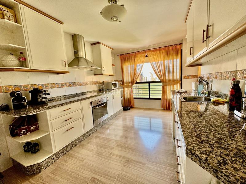 Foto 2d0b4658-a24e-48c5-9f8e-924125e9b42e. Ático impresionante ático en la mejor zona en Playa Poniente Benidorm