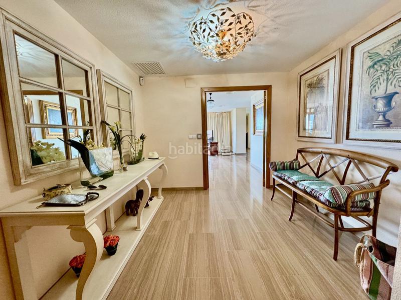 Foto f3b4294d-cebd-41fb-82fb-940b7bfdbaac. Ático impresionante ático en la mejor zona en Playa Poniente Benidorm