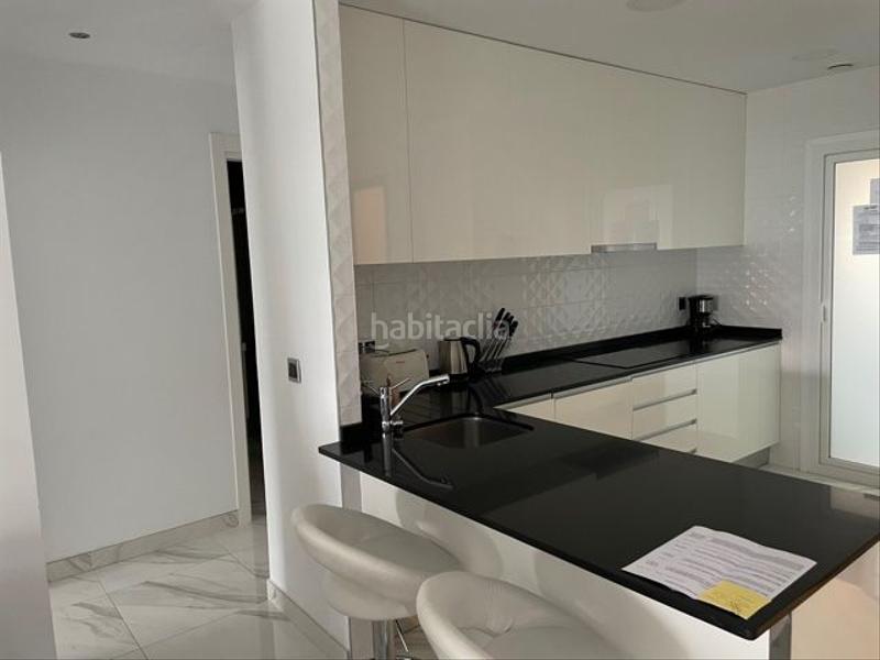 Foto 33e8d8c4-a9d1-49eb-b492-ac2073c97c83. Lloguer apartament amb piscina a Playa Poniente Benidorm
