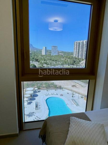 Foto b806e6ed-80ab-49b6-87f9-6eefe094ab59. Apartamento  en edificio singular en la costa mediterránea. en Benidorm