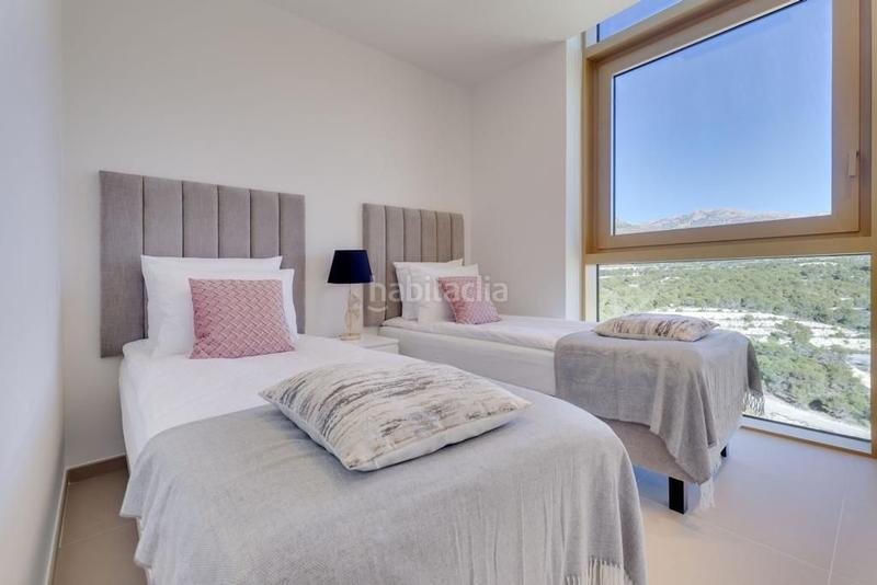 Foto c26e480c-ac50-438e-a2aa-abcbe9fdaa45. Apartamento  en edificio singular en la costa mediterránea. en Benidorm