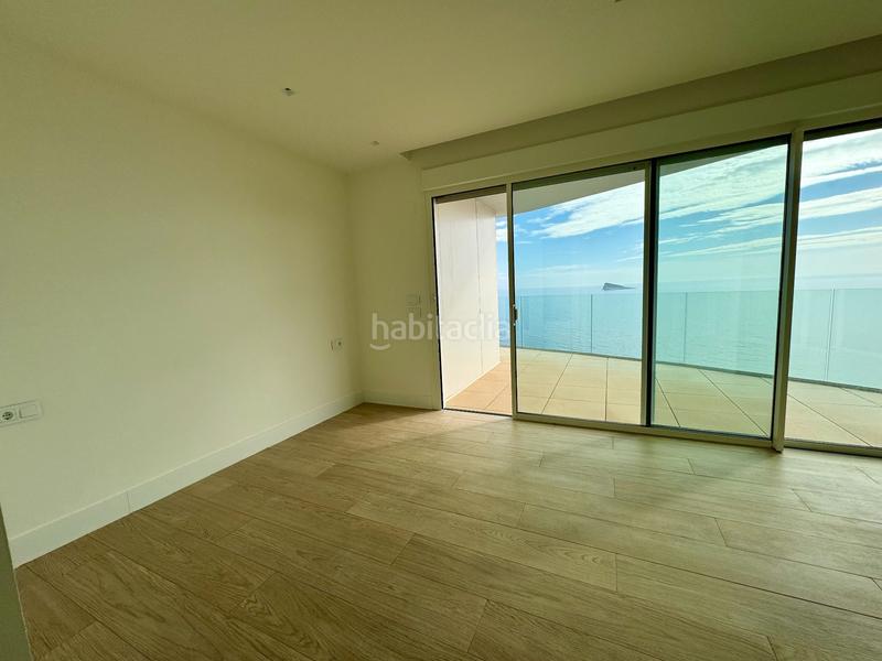 Foto 0ca8f98e-a149-4fa9-b52d-e48946cc501e. Apartament amb calefacció a Playa Poniente Benidorm