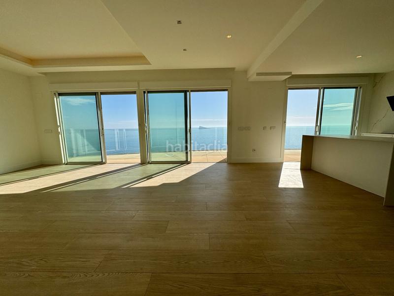 Foto 6efaaf5a-1159-462f-a18c-b98b5489a0bd. Apartament amb calefacció a Playa Poniente Benidorm