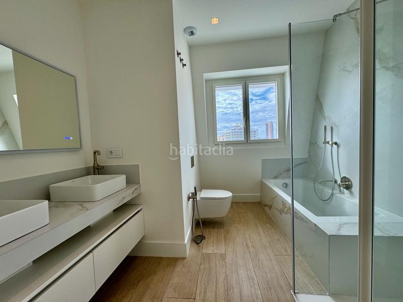 Foto dfac6a57-25b0-42cf-8600-112c4114eb09. Apartament amb calefacció a Playa Poniente Benidorm