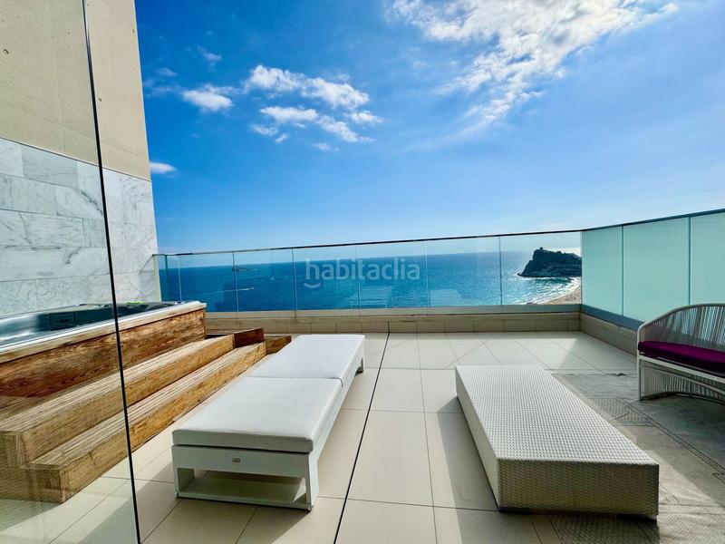 Foto e9375bc4-7ee7-4a00-acaa-96c8d0694613. Dachwohnung mit heizung pool in Playa Poniente Benidorm