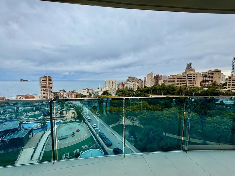 Foto 3f94b8be-ffb5-414a-b7f1-8aac1aaf6945. Appartement mit pool in Playa Poniente Benidorm