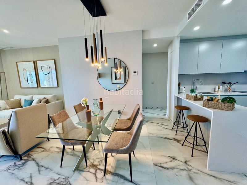 Foto bf8c75c8-4c0b-41e5-8e40-986cce883bee. Apartment with heating in Playa Poniente Benidorm