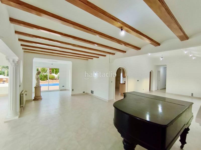 Foto 35b8c8e0-c023-4ba1-9159-bb3ca7fc4c2a. Casa amb calefacció aparcament piscina a El Montgó Dénia