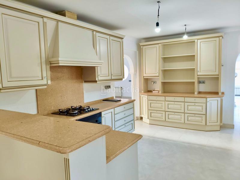 Foto 435088fe-8df0-48fb-8abe-c877b082c006. Casa amb calefacció aparcament piscina a El Montgó Dénia