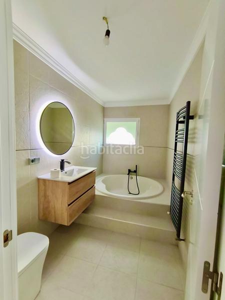 Foto 691ccf97-a28f-47d3-8929-0ec7505cc5bd. Casa amb calefacció aparcament piscina a El Montgó Dénia