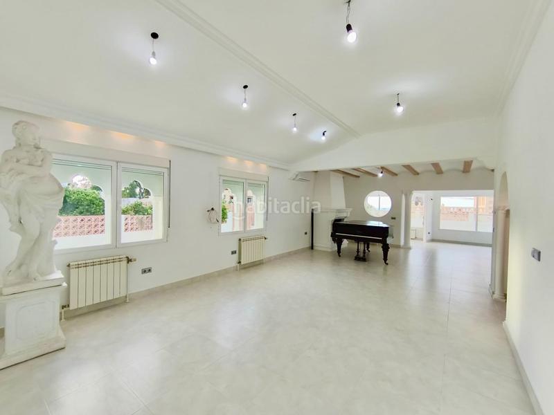 Foto a89216f9-8a9d-4b41-ba9b-ea0206839e26. Casa amb calefacció aparcament piscina a El Montgó Dénia