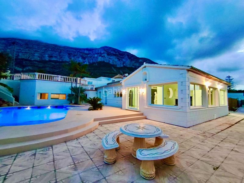 Foto f2d12313-7555-4342-8800-eea324b1b5ff. Casa amb calefacció aparcament piscina a El Montgó Dénia