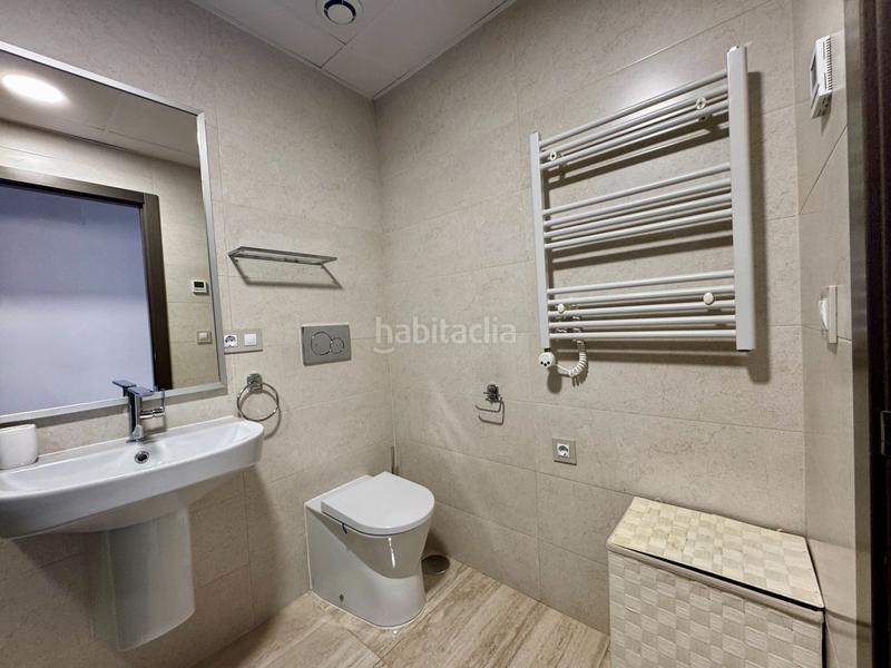 Foto 0661ee4b-cfff-4a02-990c-bc870ac8b580. Apartment with heating pool in Playa Poniente Benidorm