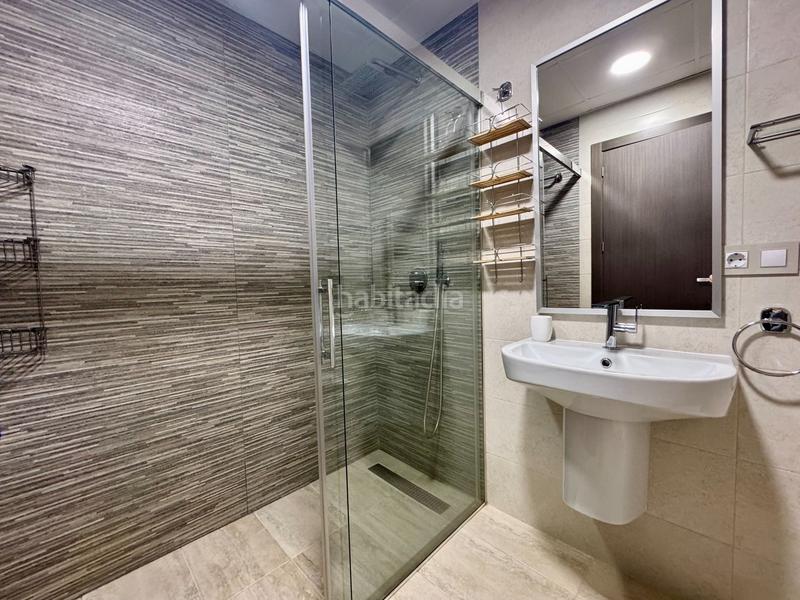 Foto 604b50af-b272-45d0-81ba-073e759f17f7. Apartment with heating pool in Playa Poniente Benidorm