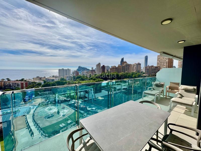 Foto 9c1304fe-4084-411e-ba8a-4ef48a2c742e. Apartament amb calefacció piscina a Playa Poniente Benidorm