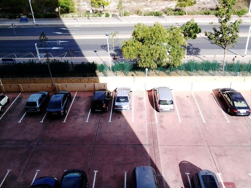 Foto 6e400a79-c2f4-46ed-987f-918213a2a456. Apartament amb piscina a Playa Poniente Benidorm