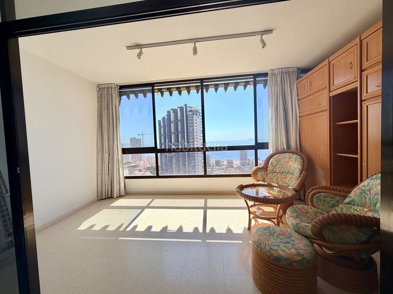 Foto 82763881-c04f-46c7-9fb8-360b0a3bebca. Apartament amb piscina a Playa Poniente Benidorm
