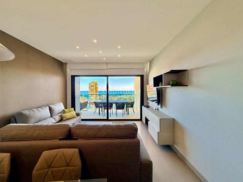 Foto 9d89fdd0-b97e-4217-8b1d-c27d68fdbdf5. Apartament amb calefacció piscina a Playa Poniente Benidorm
