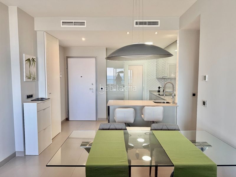 Foto e5382bb0-cb7e-4424-9eea-2194e7ccf51b. Apartament amb calefacció piscina a Playa Poniente Benidorm